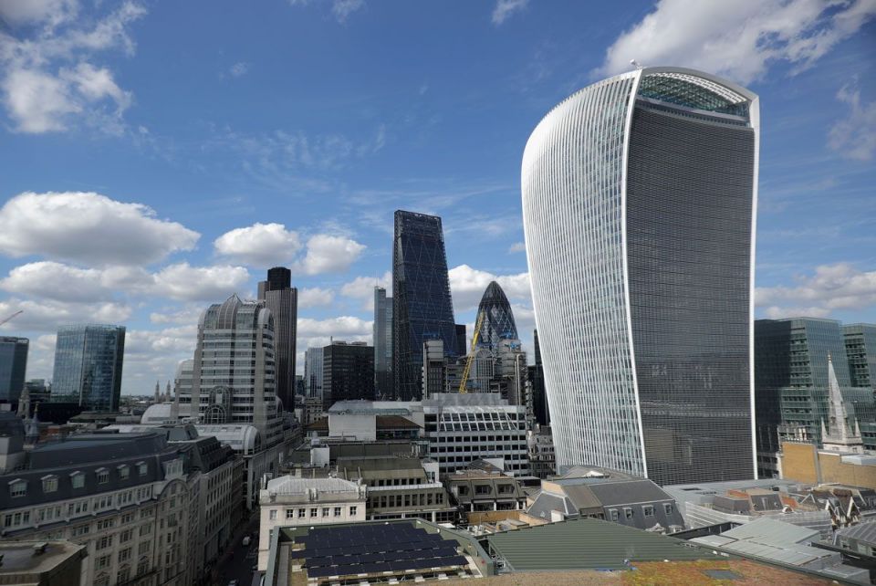 Opportunities Lurk in London Property Market for Keen Investors