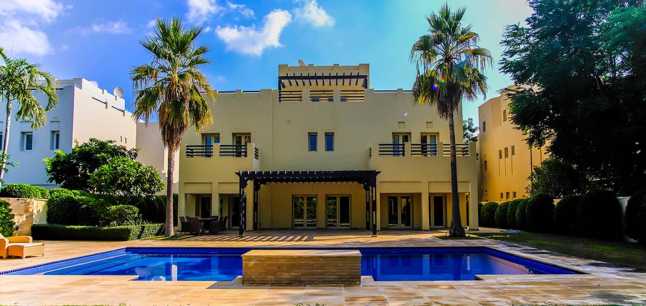 The Lakes Properties