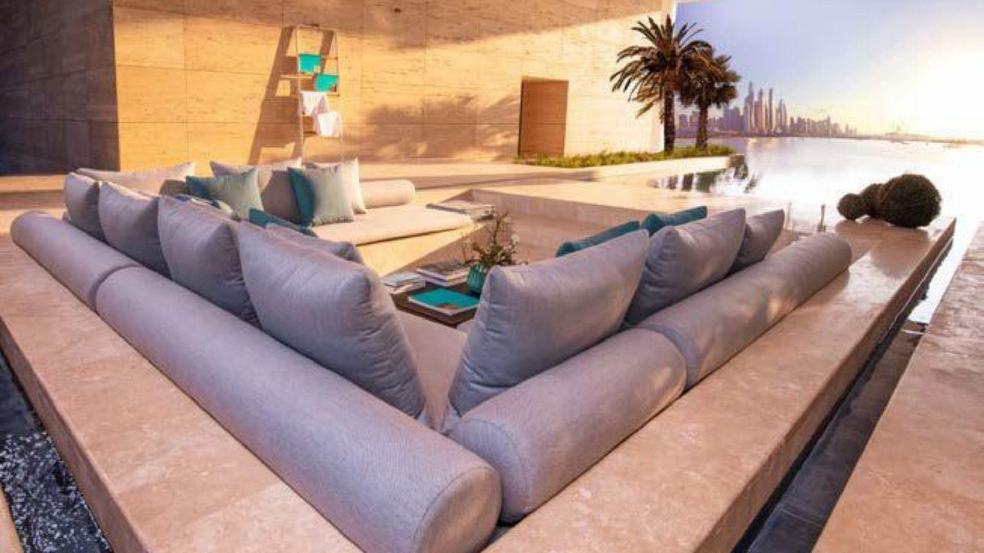 5 - Live like Royalty in These Amazing Luxury Homes in Dubai