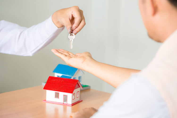 Listing Agent Listing Agent